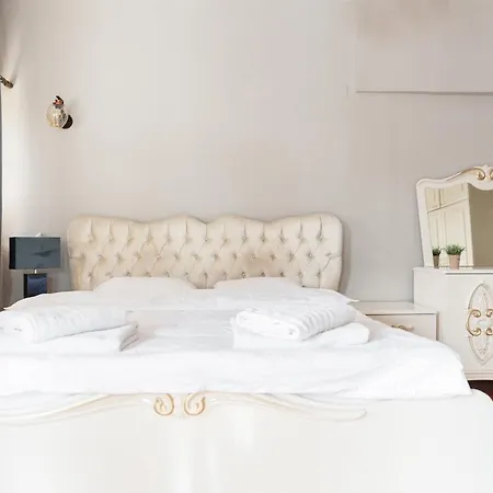 וילה Lux House With Own Parking In