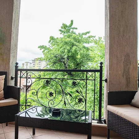 Lux House With Own Parking In Villa *